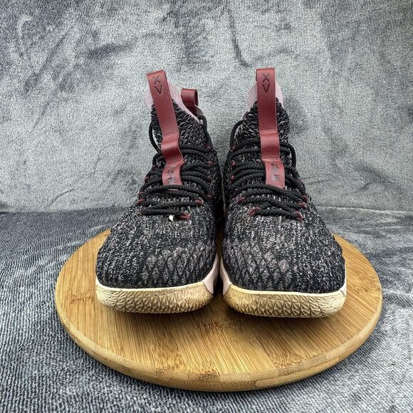 Nike LeBron 15 Shoes Sneakers Mens Size 12 Black Red Knit Basketball 897648-003 - Picture 2 of 9